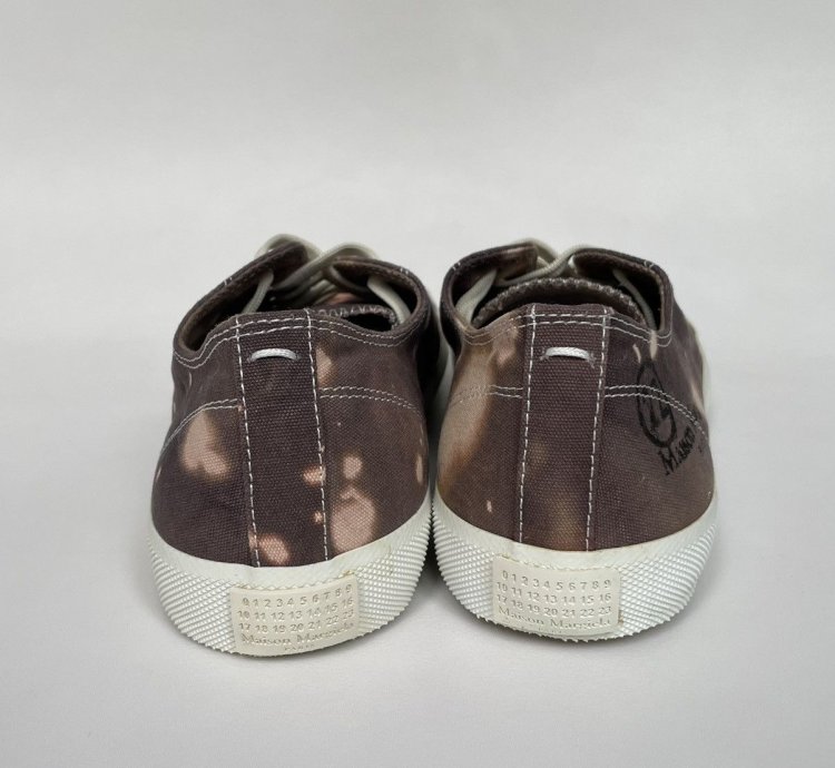 20 Bleach Dyed Canvas Tabis