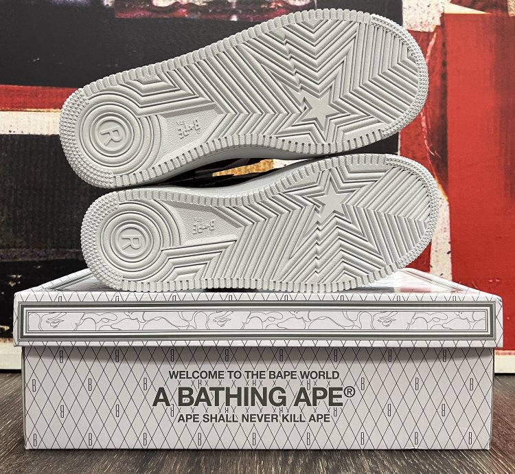 2018 Bape Color Camo Bapesta M2 Low Red White