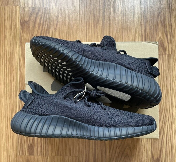 9 5 Yeezy 350 V2 Onyx Black 2023 V1 700 Pirate Utility 500