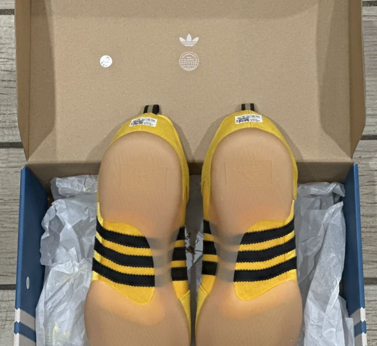 Adidas Bad Bunny Ballerina Bold Gold