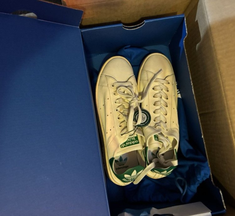 Adidas Balenciaga Worn Out Stan Smiths