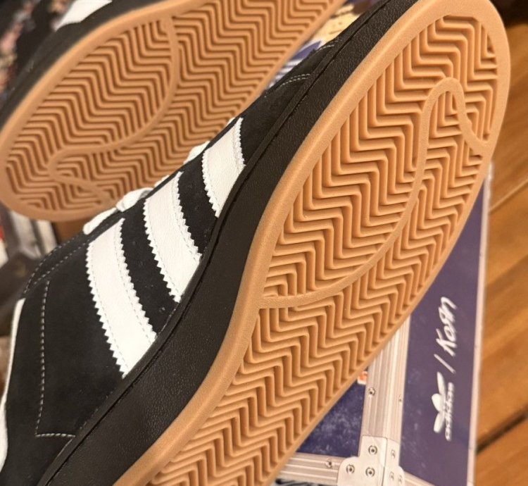 Adidas Campus 00s Korn
