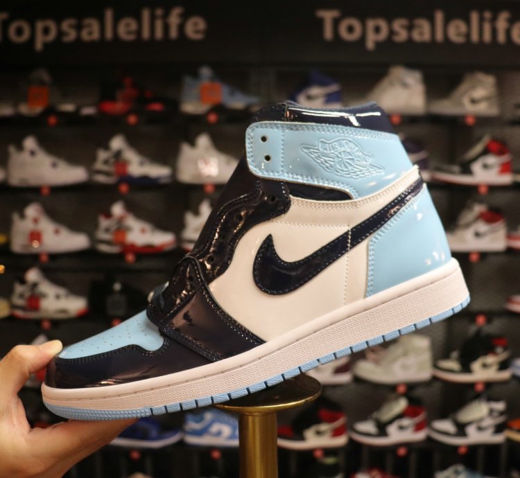 women Air Jordan 1 Retro High Og Blue Chill Unc Patent Cd0461-401