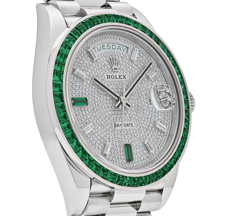 Rolex Day-date 40 228396tem Platinum Diamond Dial Emerald Bezel