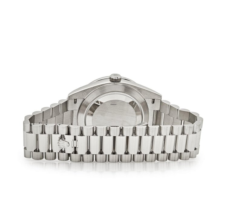 Rolex Day-date 40 228396tem Platinum Diamond Dial Emerald Bezel