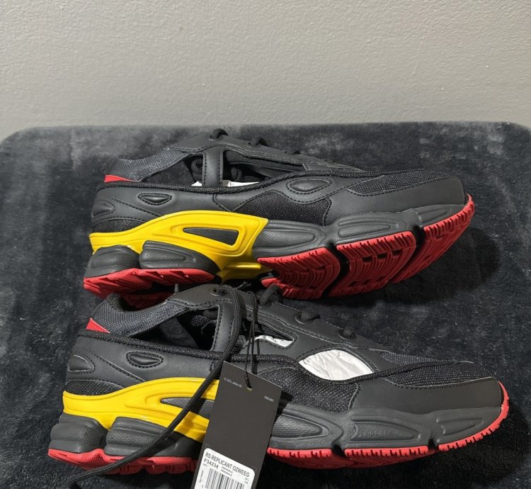 Adidas Raf Simmons Rsnt Ozweego