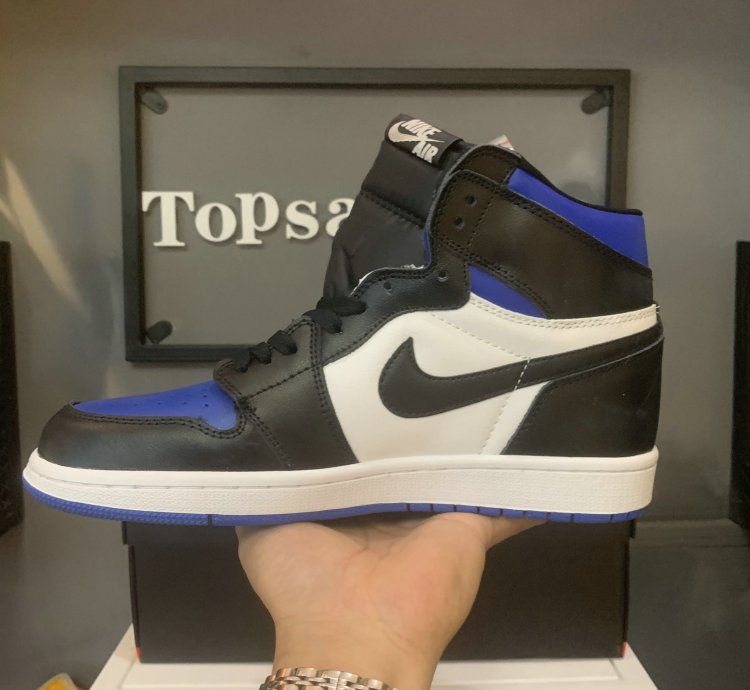 Jordan 1 Retro High Royal Toe 555088-041