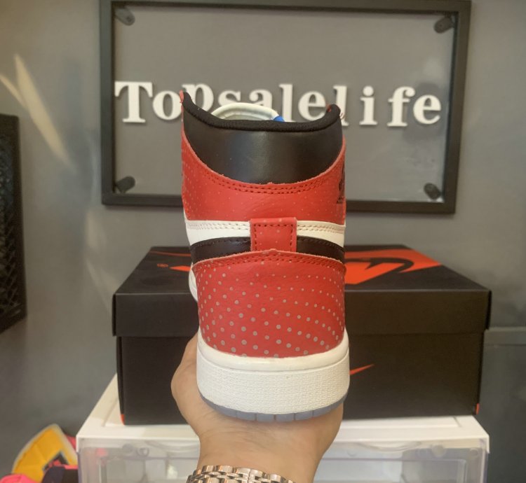 Jordan 1 Retro High Spider-man Origin Story 555088-602