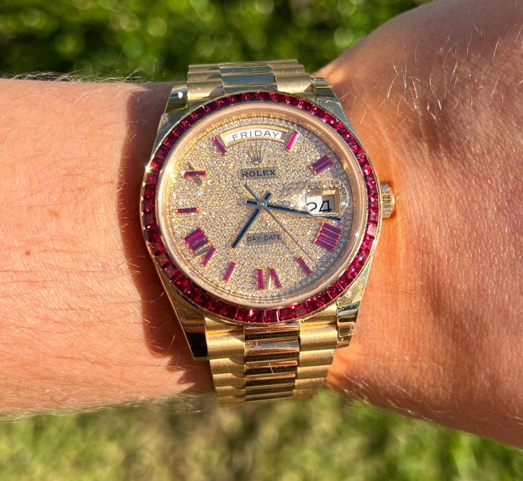 Rolex Day-date 40 228398tru Day-date 40 Yellow Gold Ruby Bezel Dial