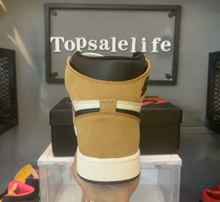 Jordan 1 Retro High Rookie Of The Year 555088-700