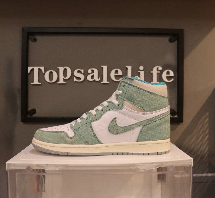 Jordan 1 Retro High Turbo Green 555088-311
