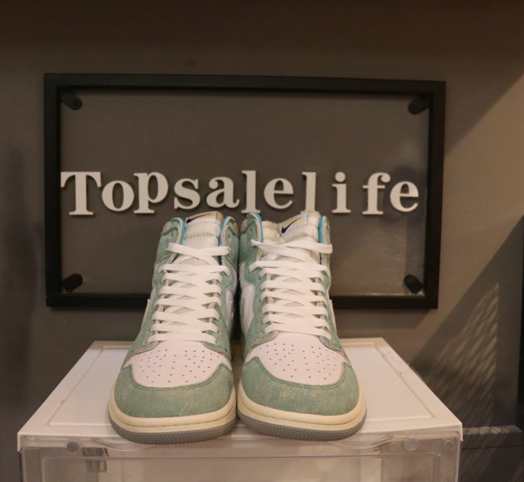 Jordan 1 Retro High Turbo Green 555088-311