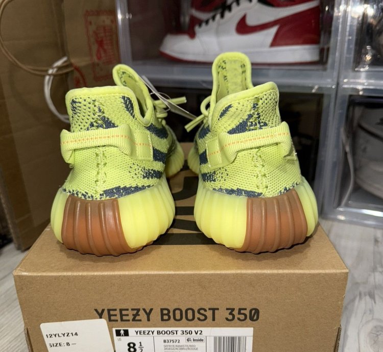 Adidas Yeezy 350 V2 Semi Frozen