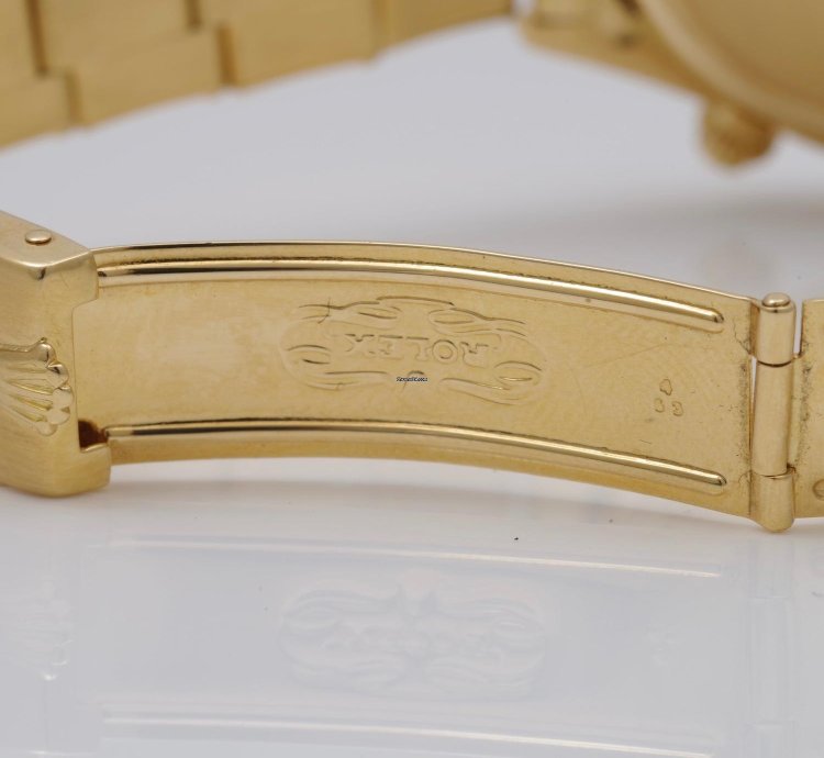 Rolex Daytona 6263 8 18k Gold 1979 Service Papers