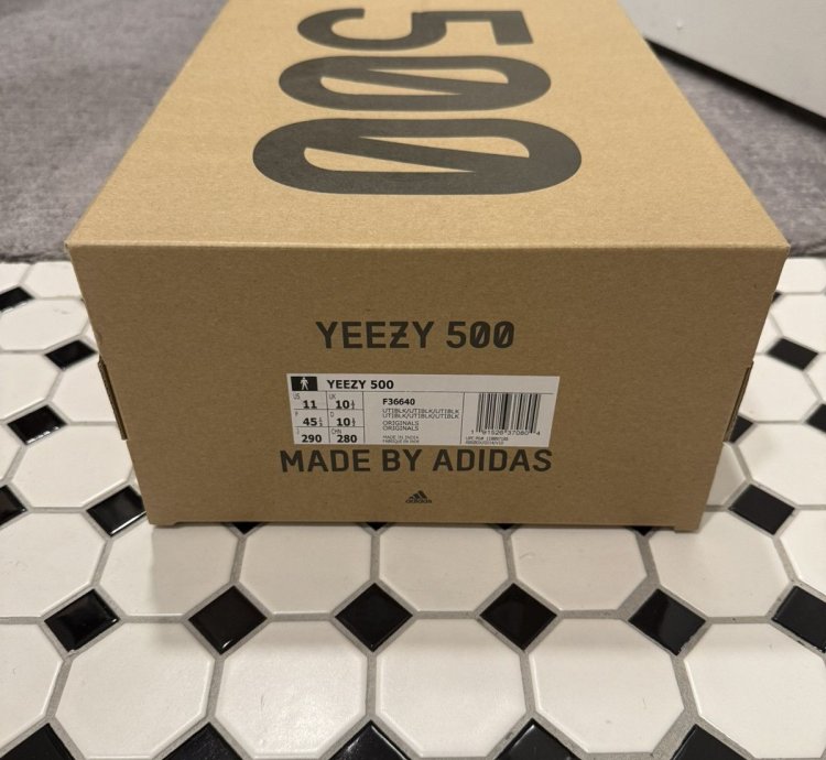 Adidas Yeezy 500 Utility Black