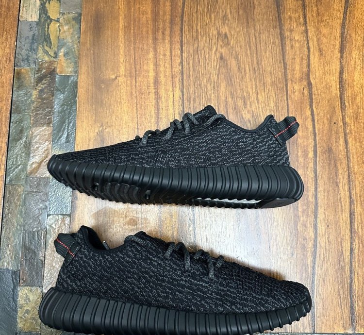Adidas Yeezy Boost 350 Pirate Black 2023 Bb5350 Size 10 5