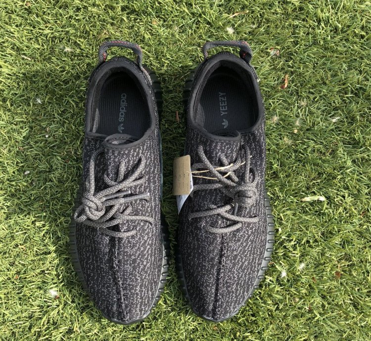 Adidas Yeezy Boost 350 Pirate Black 2023 Size 10 5 Men