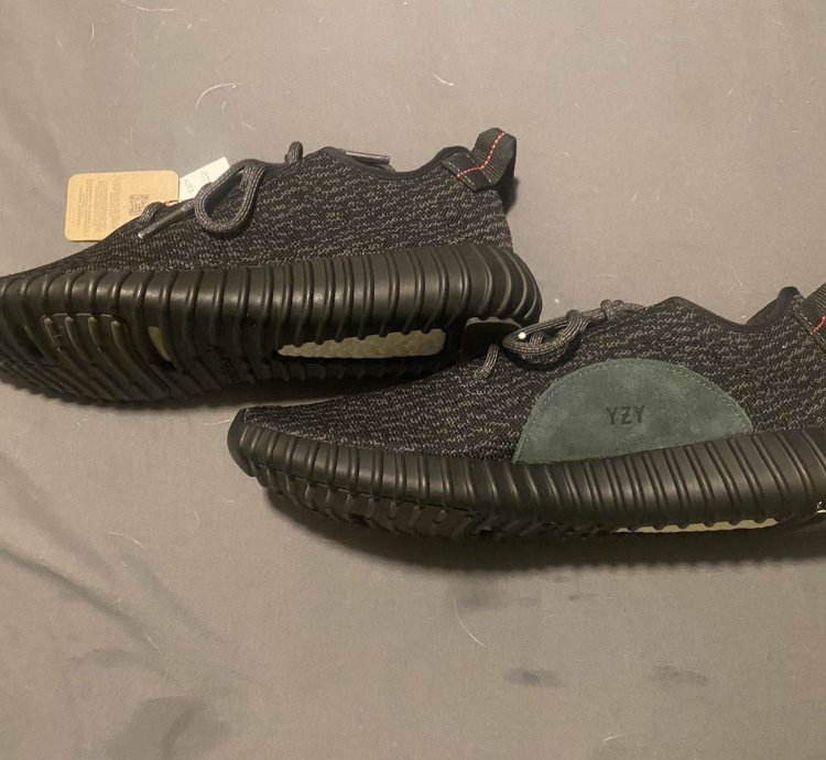 Adidas Yeezy Boost 350 V1 Pirate Black