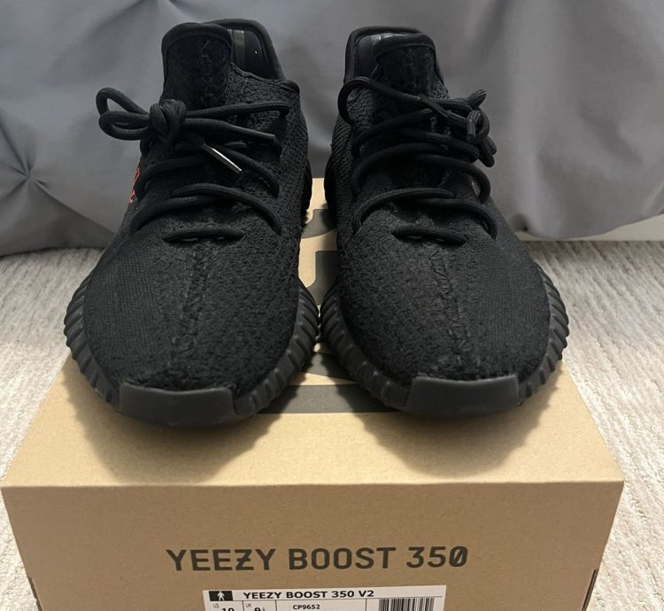 Adidas Yeezy Boost 350 V2