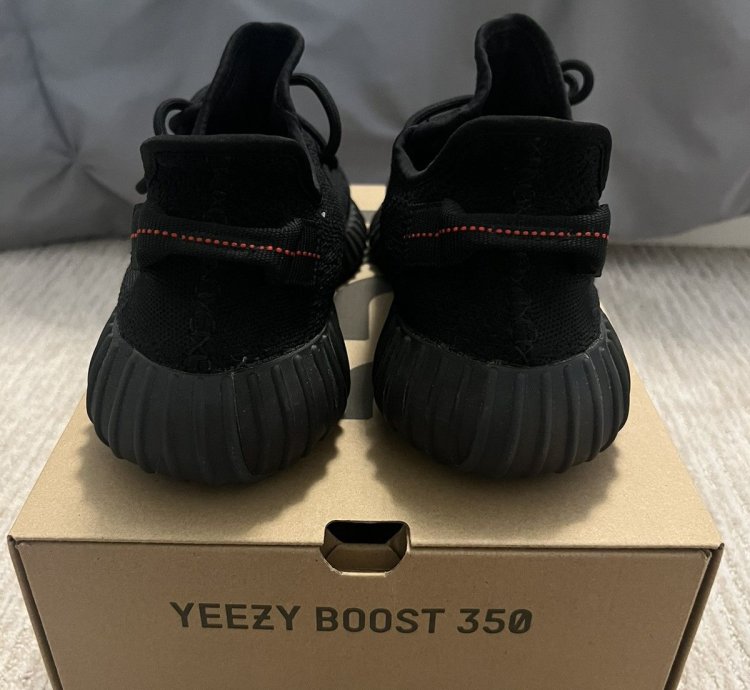 Adidas Yeezy Boost 350 V2