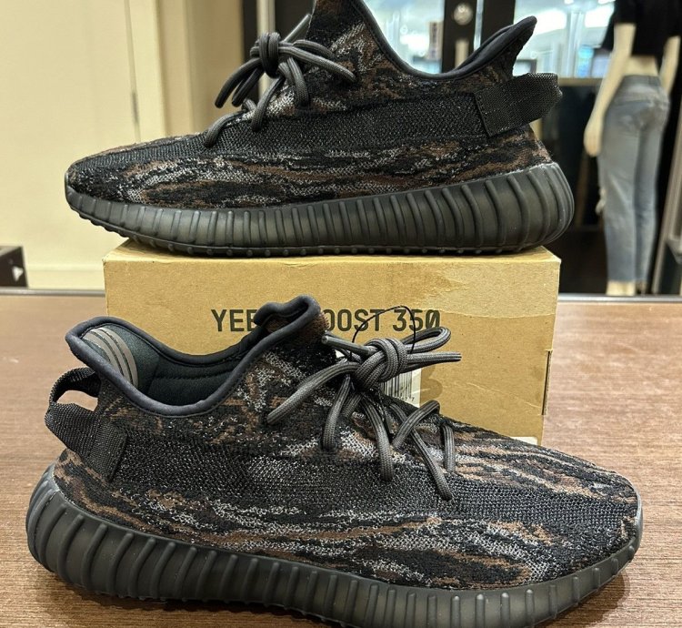 Adidas Yeezy Boost 350 V2 Mx Rock
