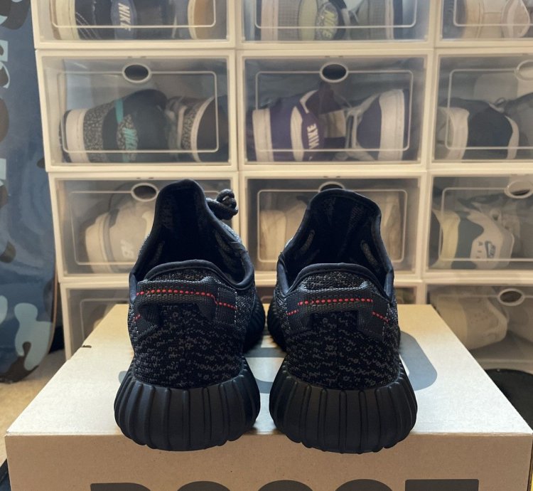 Adidas Yeezy Boost 350 V2 Pirate Black Size 8