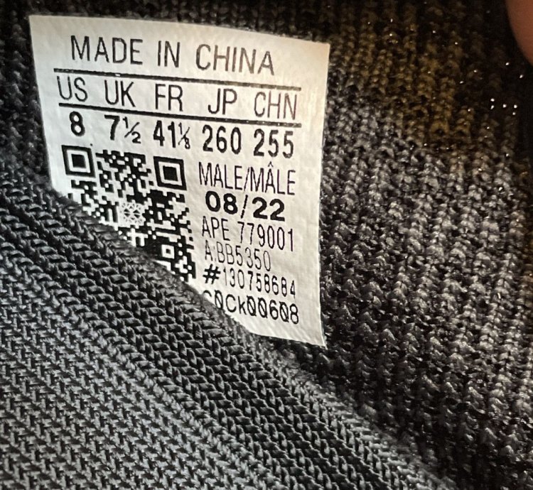 Adidas Yeezy Boost 350 V2 Pirate Black Size 8
