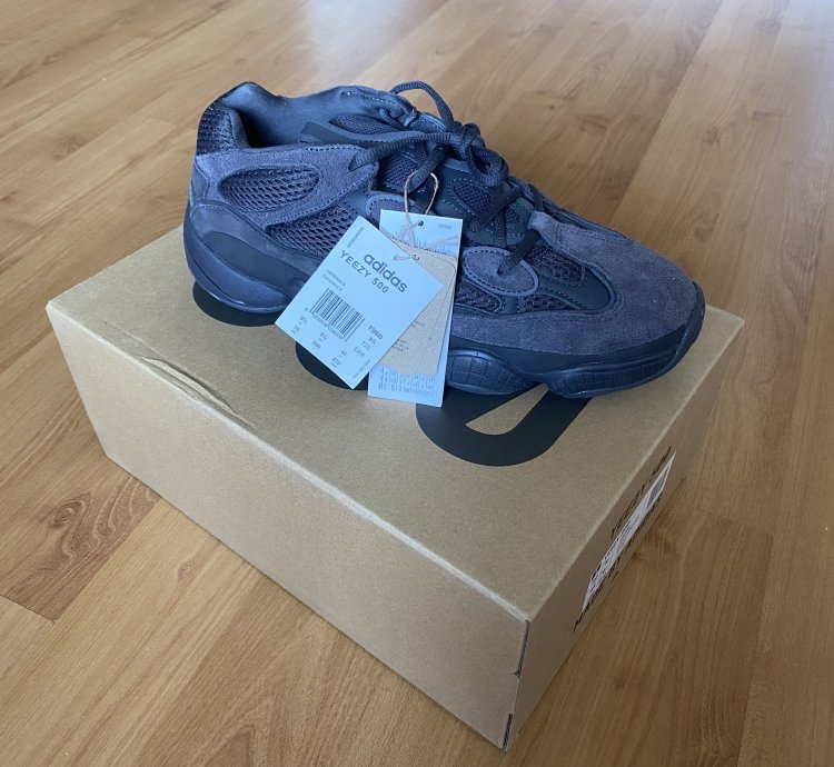 Adidas Yeezy Boost 500 Utility Black