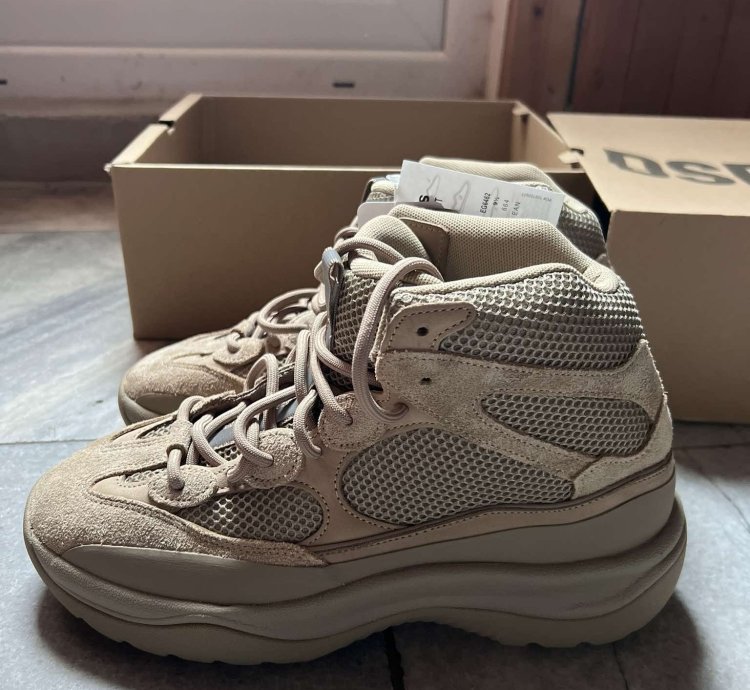 Adidas Yeezy Desert Boots Rock Deadstock