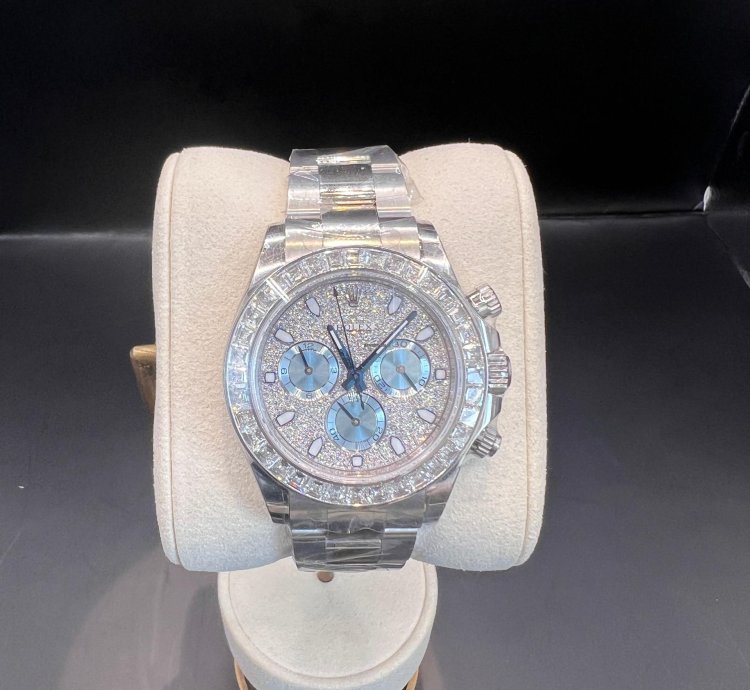 Rolex Daytona Diamond Pave Dial Baguette Diamond Bezel Full Platinum