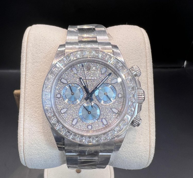 Rolex Daytona Diamond Pave Dial Baguette Diamond Bezel Full Platinum