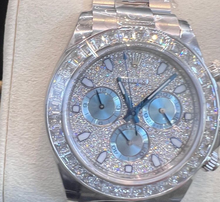 Rolex Daytona Diamond Pave Dial Baguette Diamond Bezel Full Platinum