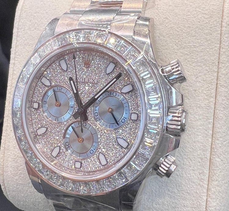 Rolex Daytona Diamond Pave Dial Baguette Diamond Bezel Full Platinum