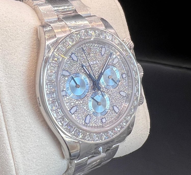 Rolex Daytona Diamond Pave Dial Baguette Diamond Bezel Full Platinum
