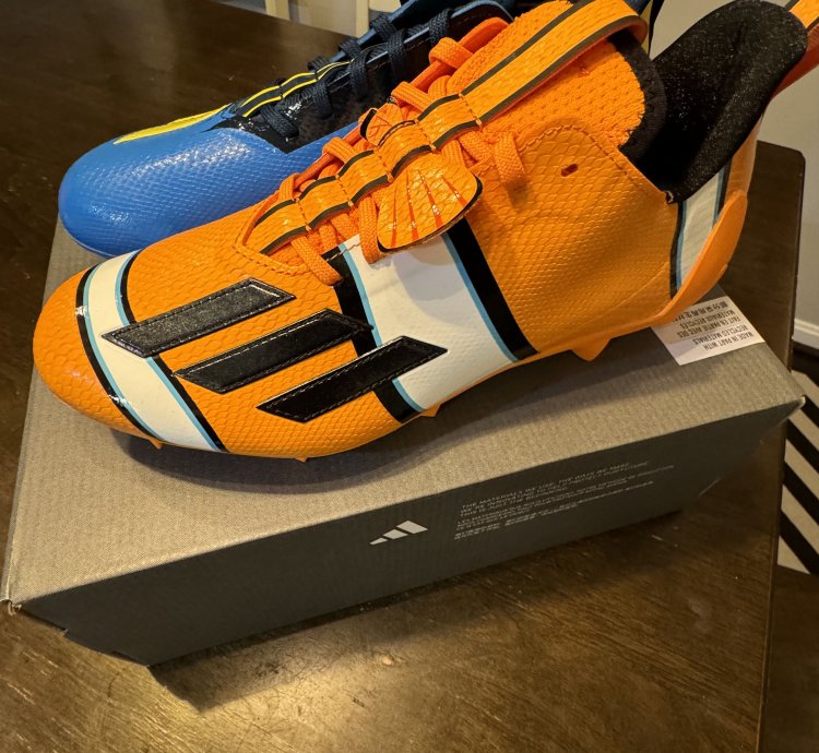 Adizero 12 0 Disney Finding Nemo Football Cleats