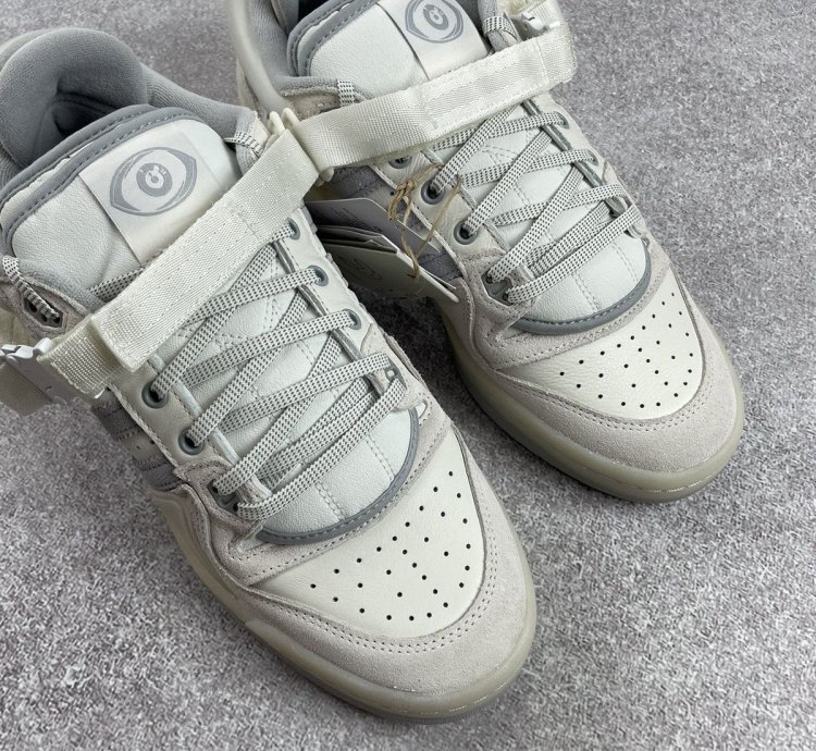 Bad Bunny Adidas Forum Buckle Low Beige Size 10