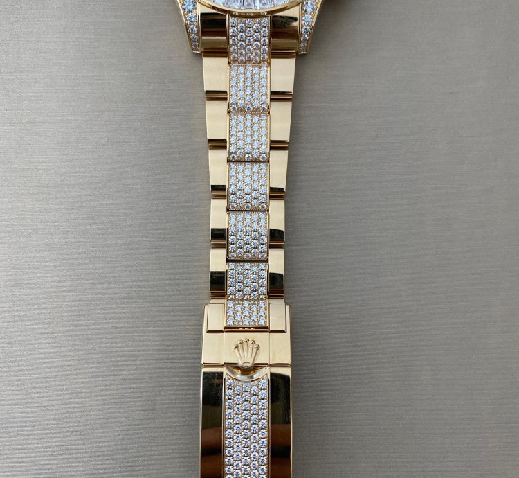 Rolex Daytona Eye Of The Tiger Yellow Gold 116598tbr