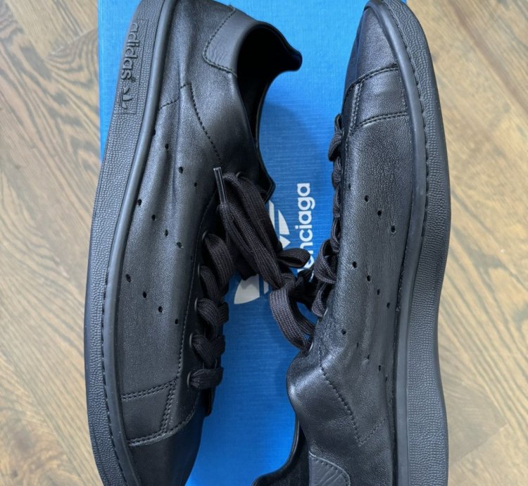 Balenciaga Adidas Stan Smiths black Size 42