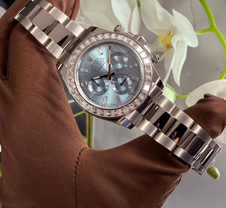 Rolex Daytona Platinum Daytona Factory Set Baguette Diamonds Ice Blue Dial 2023