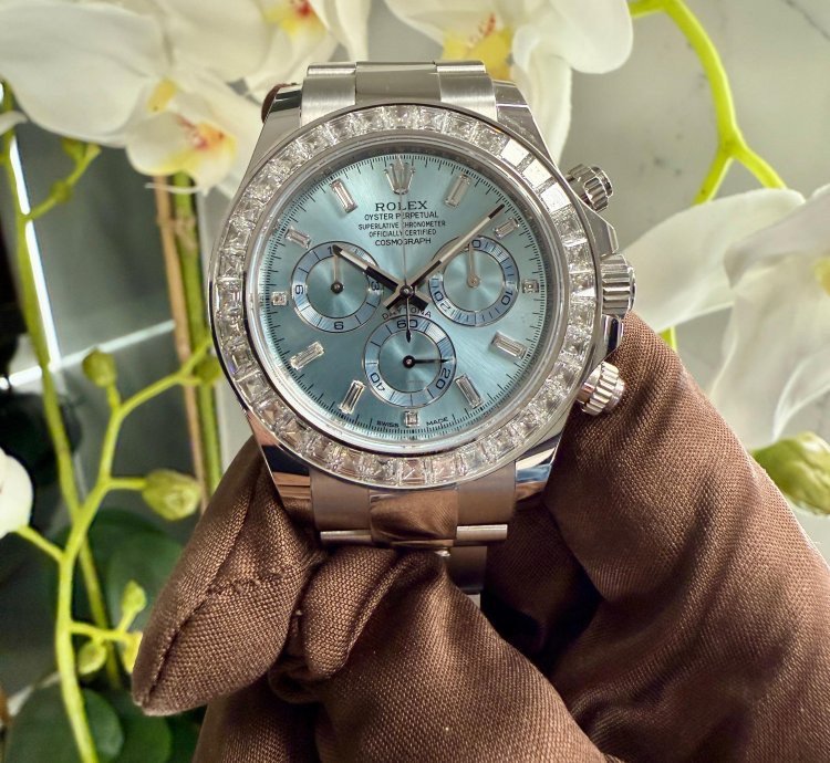 Rolex Daytona Platinum Daytona Factory Set Baguette Diamonds Ice Blue Dial 2023