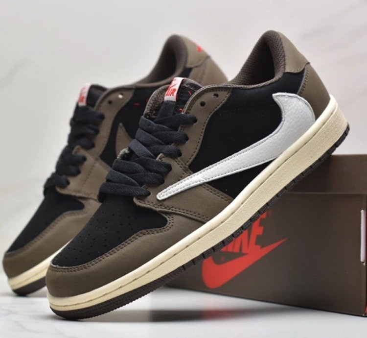 Jordan 1 Retro Low Og Sp Travis Scott Mocha