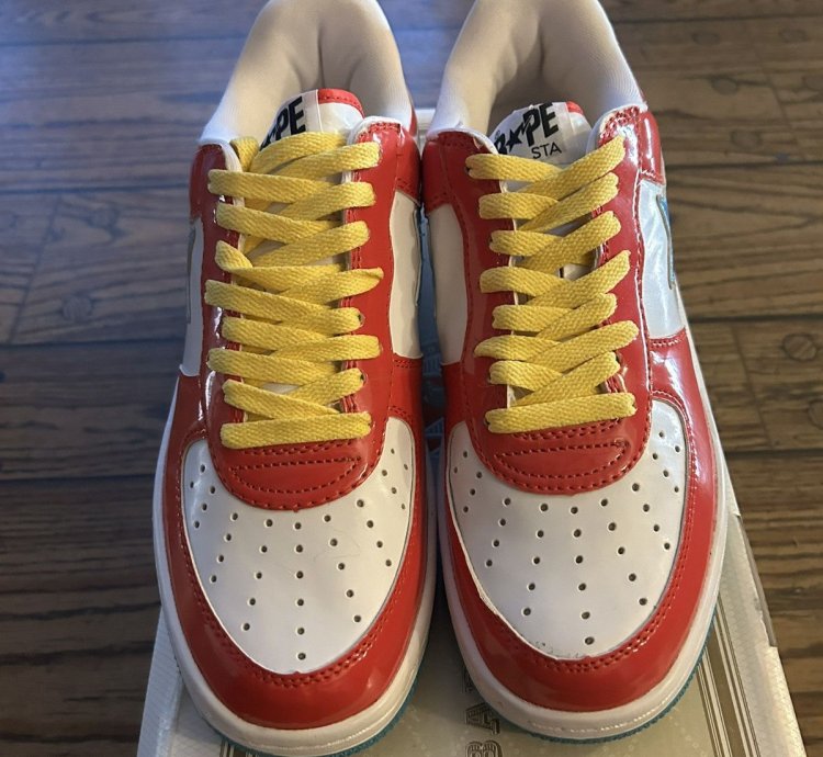 Bape Hello Kitty Bapestas ds