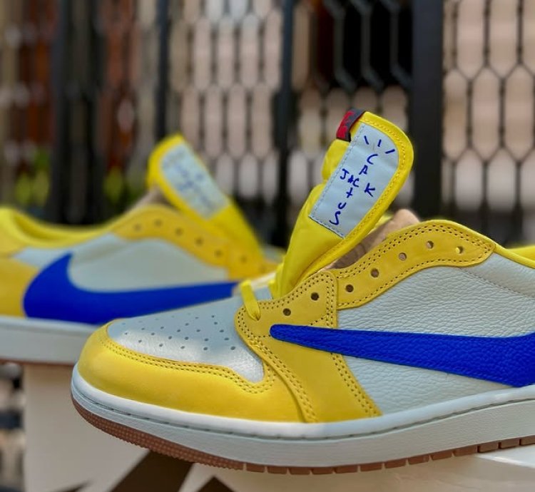 Jordan 1 Retro Low Og Sp Travis Scott Canary