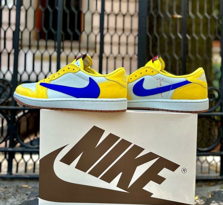 Jordan 1 Retro Low Og Sp Travis Scott Canary