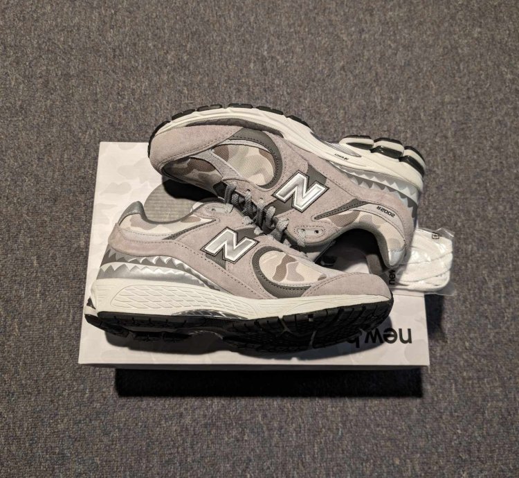 Bape New Balance 2002r Grey