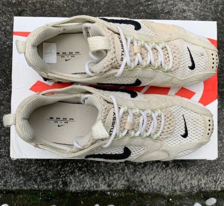 Nike X Stussy Air Zoom Spiridon Cage 2 Fossil