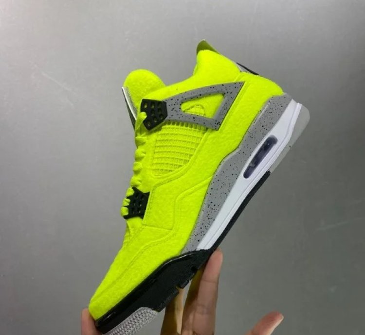 Nike Air Jordan 4 Plush Fluorescent Yellow X Tagz Dv6773-700