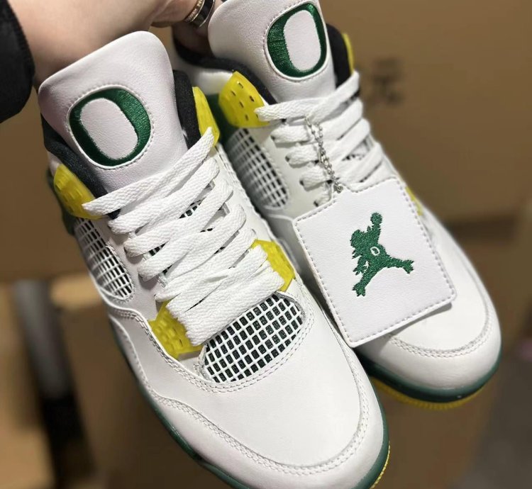 Nike Jordan 4 Oregon Pe
