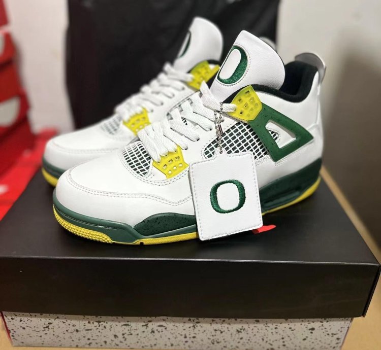 Nike Jordan 4 Oregon Pe