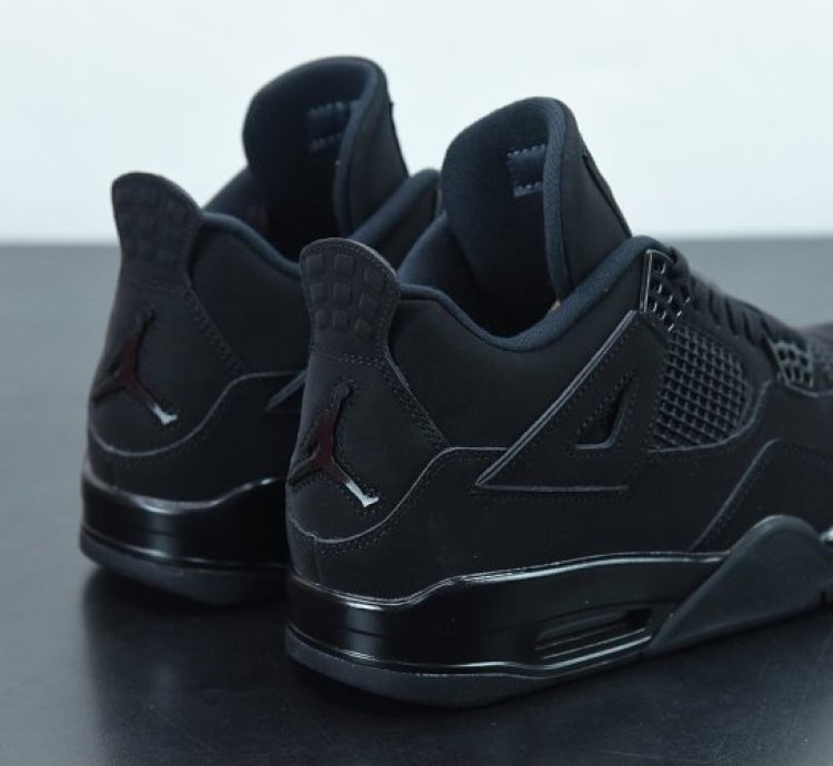 Nike Air Jordan 4 Retro Black Cat 2020